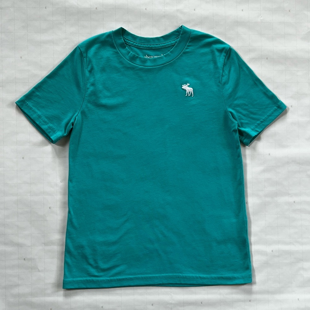 Abercrombie Kids Boys Aqua Blue Tee – Size 7/8